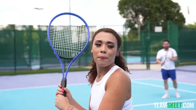 Tennis Порно Видео