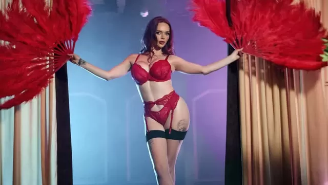 Порно танцовщица: 3000 качественных порно видео