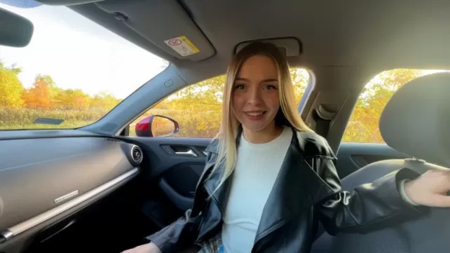 Жену ебут в машине - порно видео на chelmass.ru