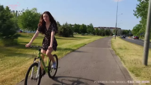 Самотык на велосипеде порно видео. Смотреть самотык на велосипеде онлайн